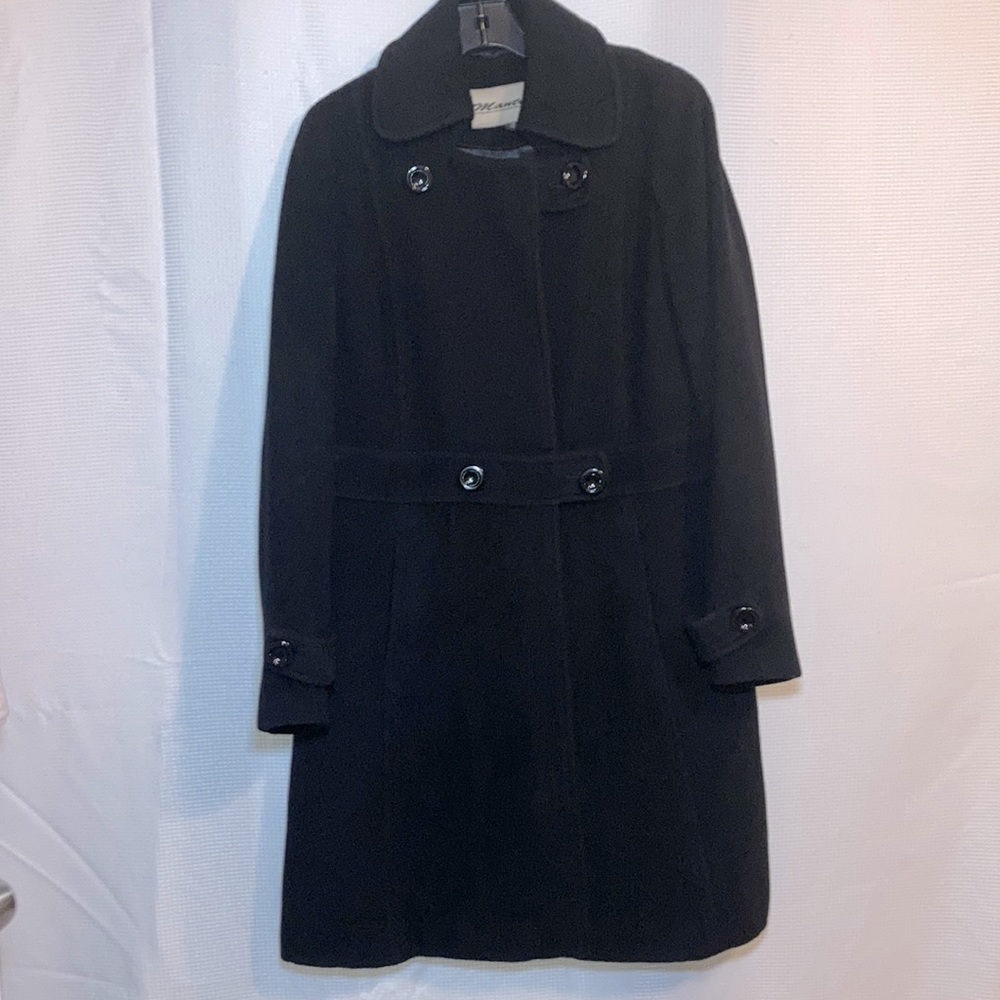Mantello Size 12 Women’s Black Wool and Alpaca Peacoat-Like Dress Coat.